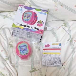 【美品】たまごっちUni ピンク Tamagotchi たまごっちユニ(携帯用ゲーム機本体)
