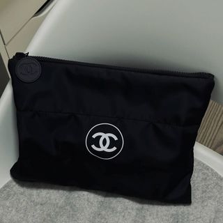 CHANEL 化粧ポーチ ソフトクッションポーチ ノーベルティ 黒