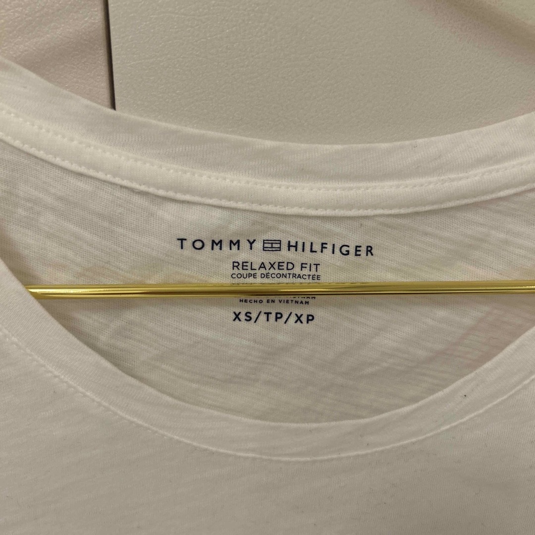 TOMMY HILFIGER(トミーヒルフィガー)のTOMYHILFIGER トミーフィルフィガー　ティシャツ メンズのトップス(Tシャツ/カットソー(半袖/袖なし))の商品写真