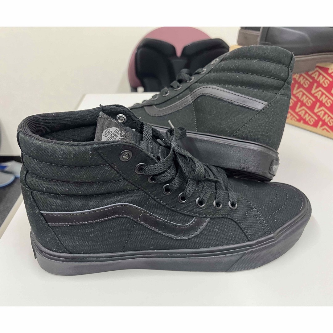 VANS(ヴァンズ)のUS企画 VANS sk8-hi LIte 黒 トリプルブラック 軽量モデル メンズの靴/シューズ(スニーカー)の商品写真