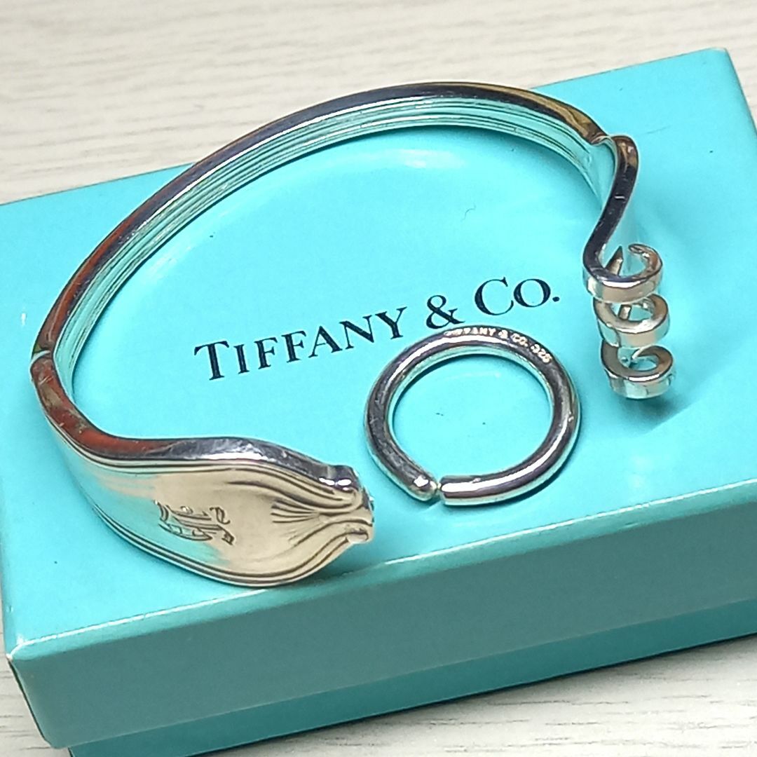 Tiffany & Co.(ティファニー)の希少 ティファニー フォークバングル リング セット アンティーク シルバー レディースのアクセサリー(ブレスレット/バングル)の商品写真