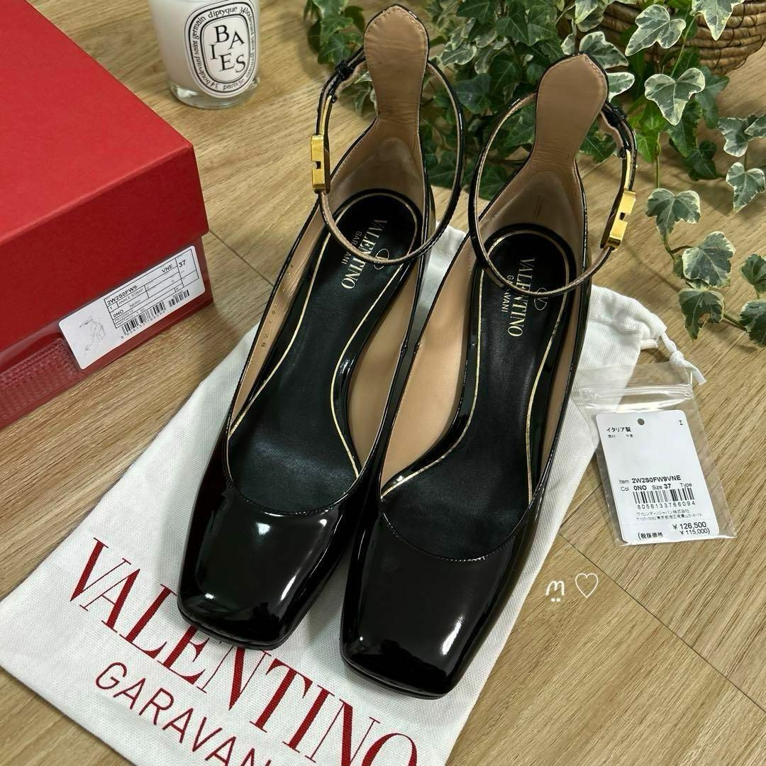 VALENTINO(ヴァレンティノ)のVALENTINOヴァレンティノ　タンゴエナメルパンプス　37ストラップシューズ レディースの靴/シューズ(ハイヒール/パンプス)の商品写真