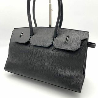 【美品】レザー　肩掛け　バッグ　トートバッグ　ハンドバッグ　レディース(トートバッグ)