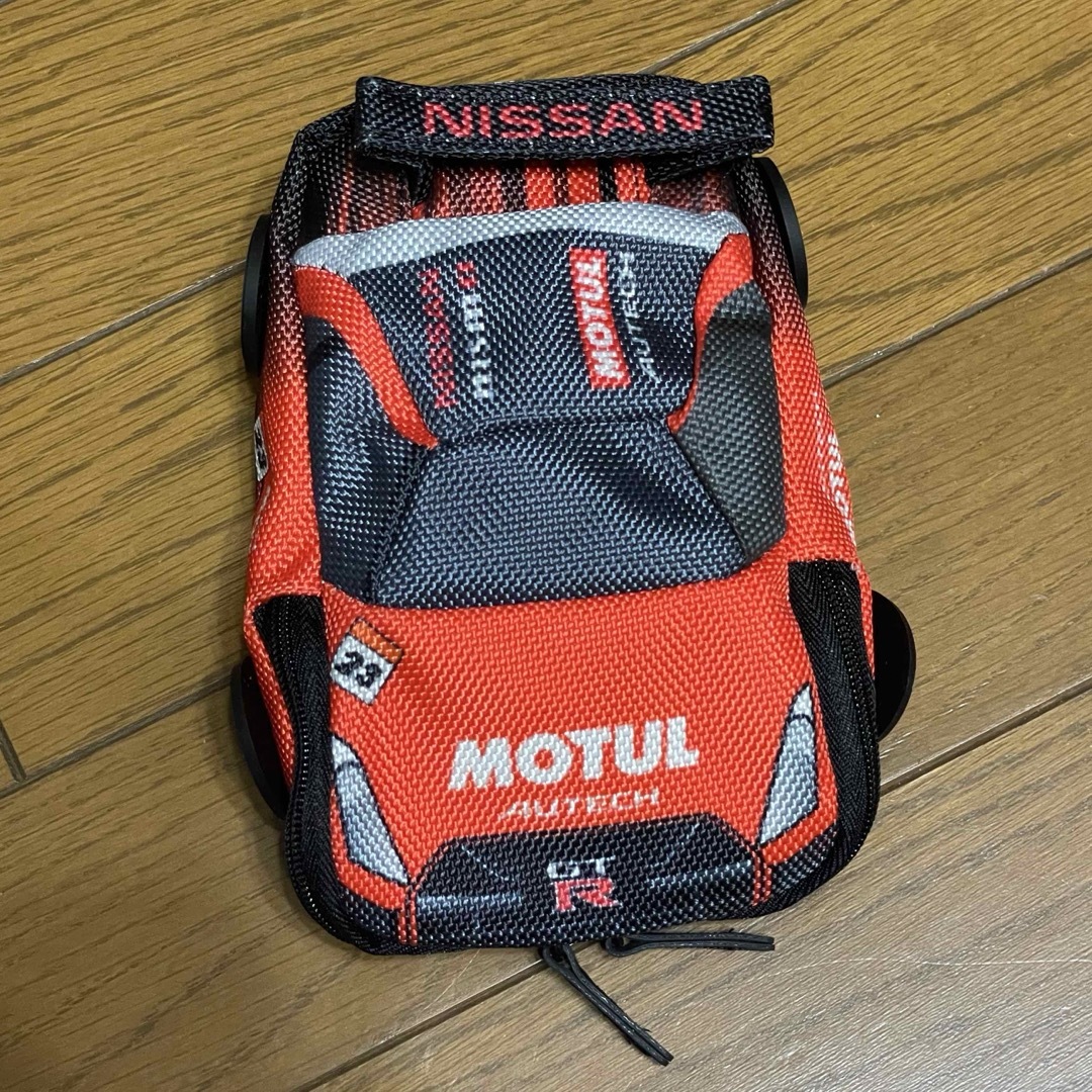 日産(ニッサン)の日産 マシンリュック型 ポーチ GTR  メンズのバッグ(バッグパック/リュック)の商品写真