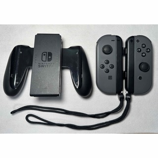 ニンテンドースイッチ(Nintendo Switch)の 中古品　Nintendo Joy-Con グレー／グレー (家庭用ゲーム機本体)