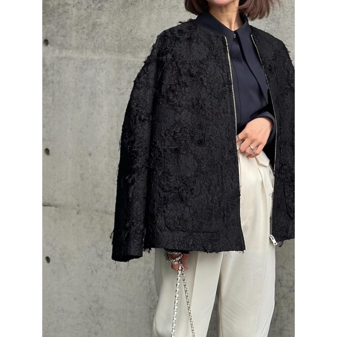 HYEON　Lily blouson / black４月末迄の出品 レディースのジャケット/アウター(ブルゾン)の商品写真