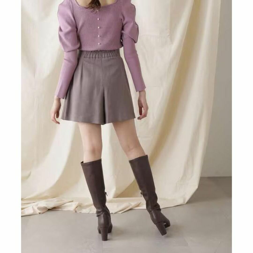 JILL by JILLSTUART(ジルバイジルスチュアート)のJILL by JILLSTUART ジル スカパン グレージュ スカートパンツ レディースのパンツ(キュロット)の商品写真