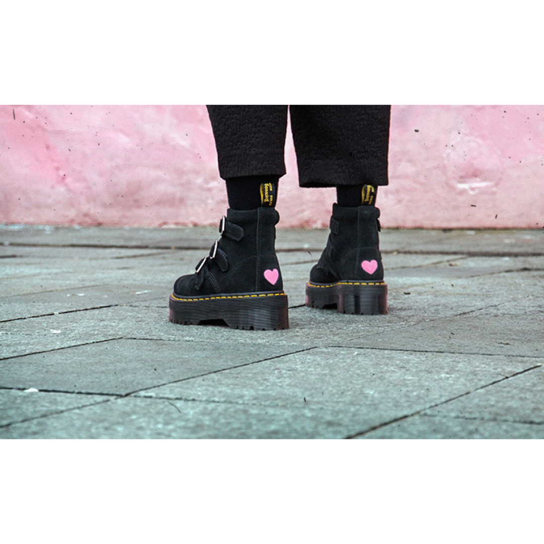 Dr.Martens(ドクターマーチン)の新品未使用 Dr.Martens LAZY OAF コラボ レディースの靴/シューズ(ブーツ)の商品写真