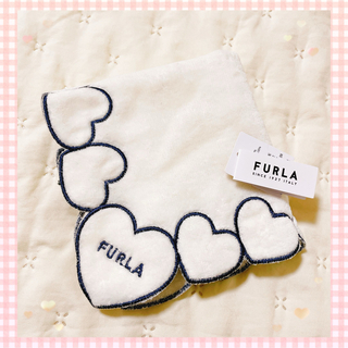 Furla - 【新品】フルラ タオルハンカチ 白 ホワイト