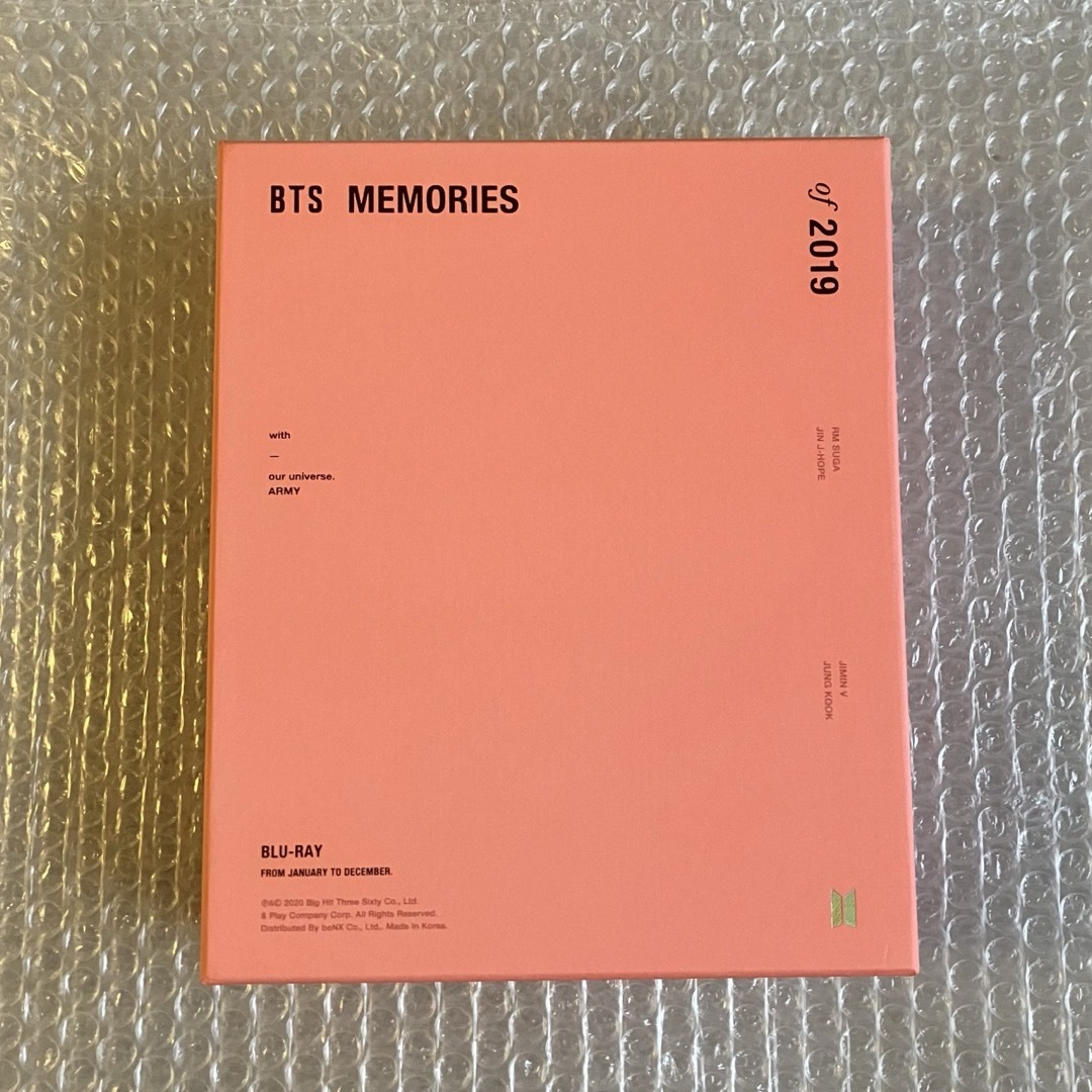 防弾少年団(BTS)(ボウダンショウネンダン)のBTS memories メモリーズ 2019 Blu-ray 日本語字幕なし エンタメ/ホビーのDVD/ブルーレイ(アイドル)の商品写真