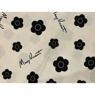 マリークワント(MARY QUANT)のマリークワント　MARY QUANT  ミニデイジー  オックス生地　🤍(生地/糸)