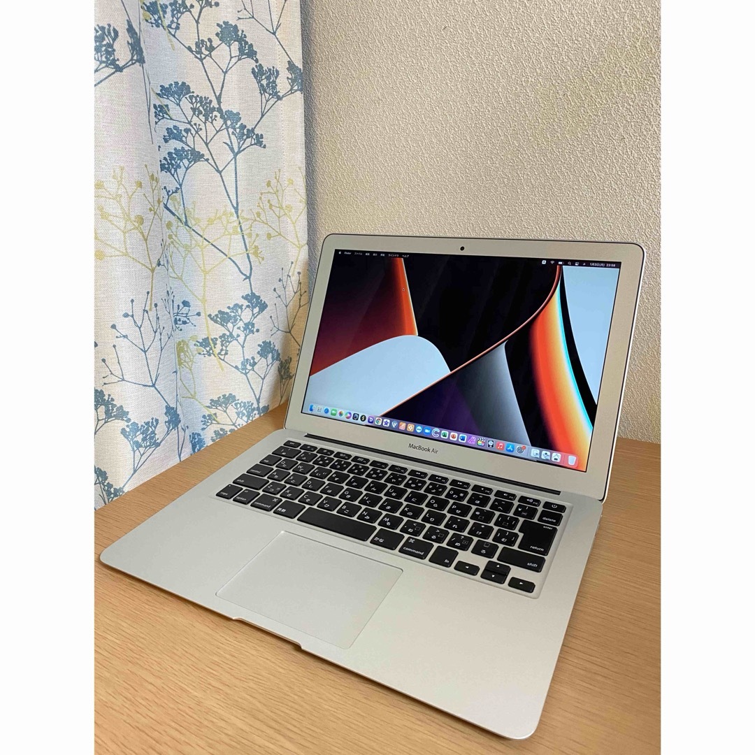 Apple(アップル)の美品 Macbook Air 13インチ SSD 256/最新Office スマホ/家電/カメラのPC/タブレット(ノートPC)の商品写真