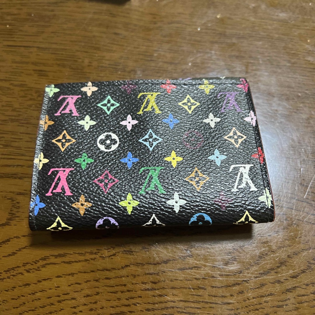 LOUIS VUITTON(ルイヴィトン)のルイヴィトンマルチカラーピンク レディースのファッション小物(名刺入れ/定期入れ)の商品写真