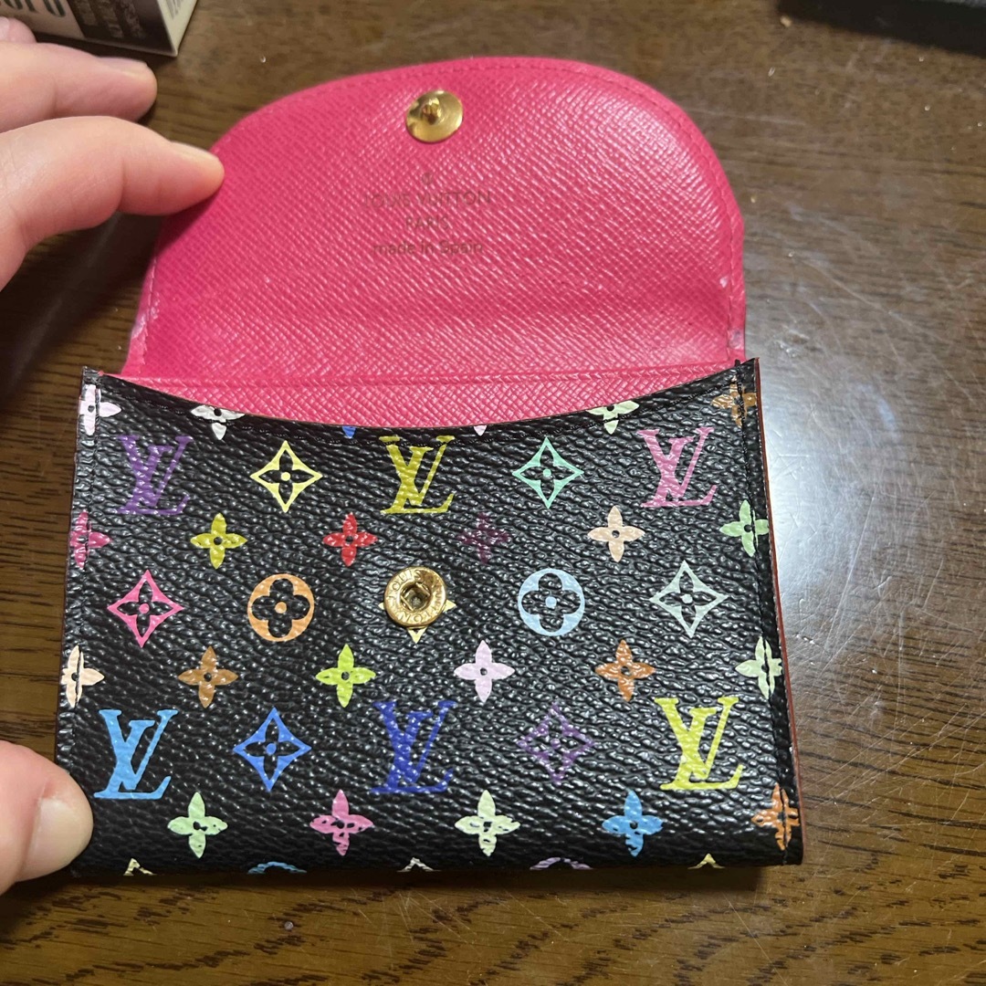 LOUIS VUITTON(ルイヴィトン)のルイヴィトンマルチカラーピンク レディースのファッション小物(名刺入れ/定期入れ)の商品写真