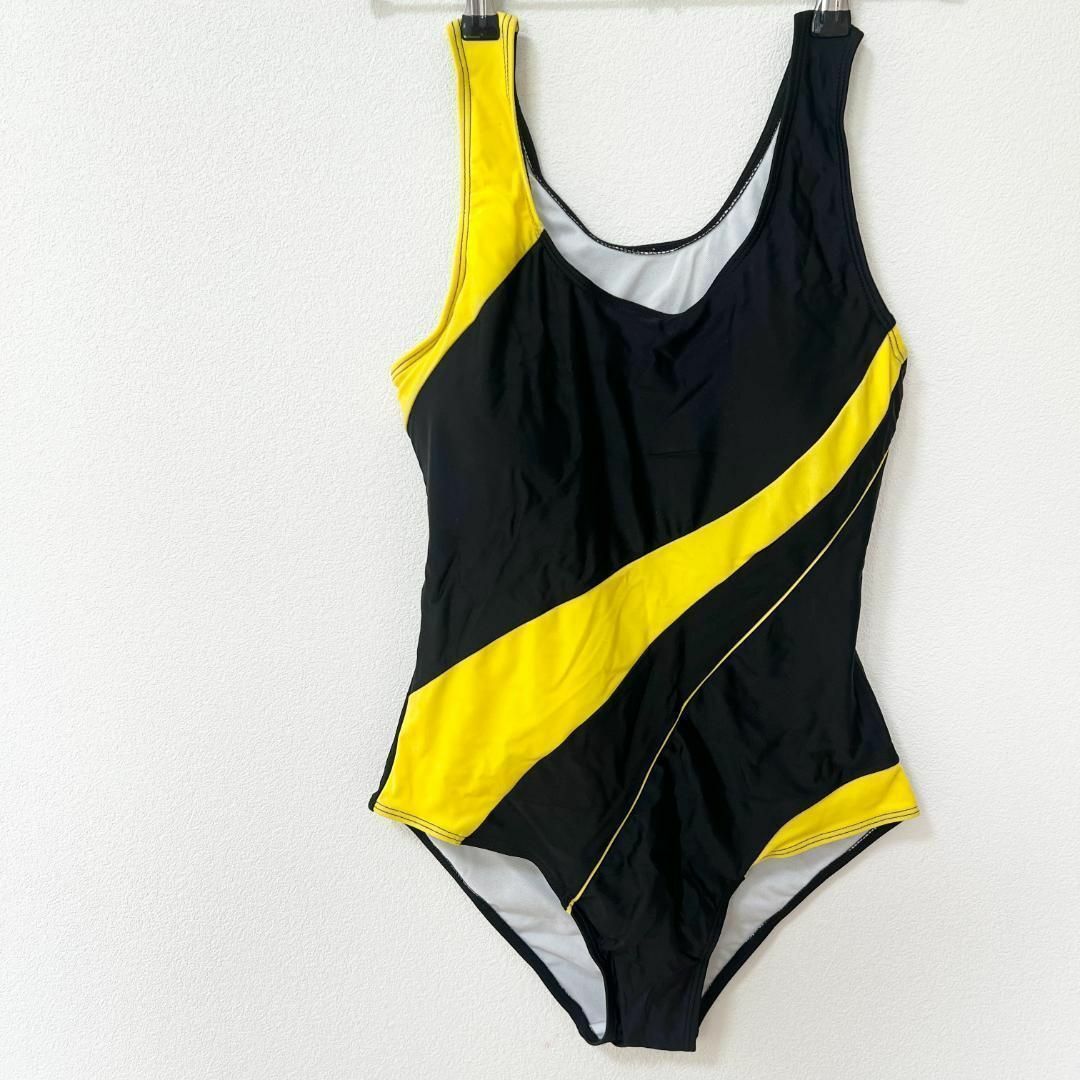 新品 XL 水着 イエロー レディース フィットネス パッド付 競泳水着 ライン レディースの水着/浴衣(水着)の商品写真