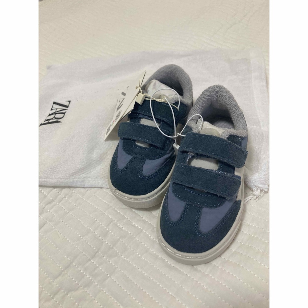 ZARA KIDS(ザラキッズ)の【ZARA baby】スニーカー キッズ/ベビー/マタニティのベビー靴/シューズ(~14cm)(スニーカー)の商品写真