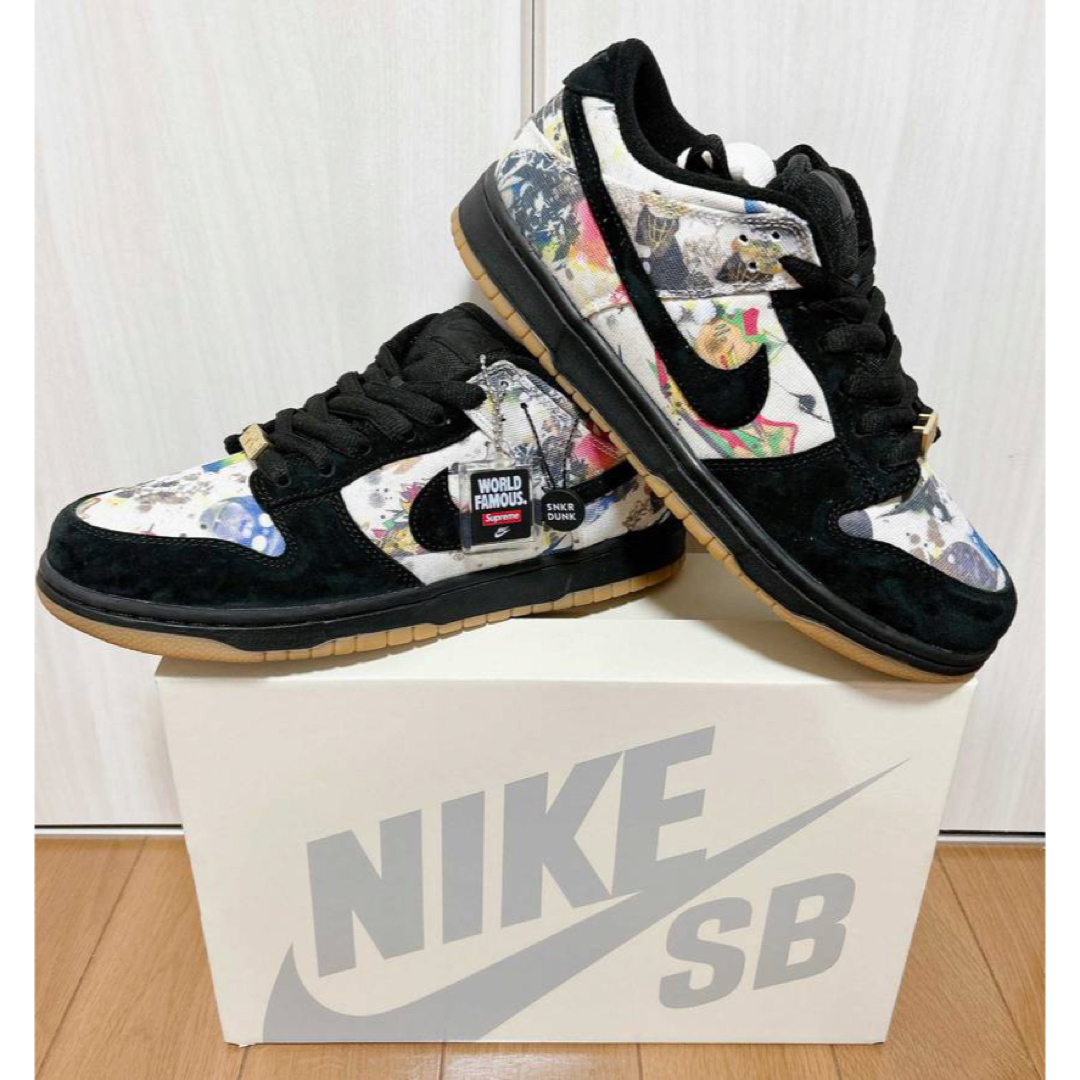 NIKE(ナイキ)のSUPREME × SB DUNK LOW "RAMMELLZEE" メンズの靴/シューズ(スニーカー)の商品写真