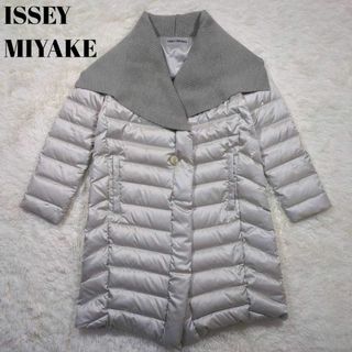 イッセイミヤケ(ISSEY MIYAKE)の希少 イッセイミヤケ リブカラー ダウンコート ロングコート シルバー Mサイズ(ダウンジャケット)