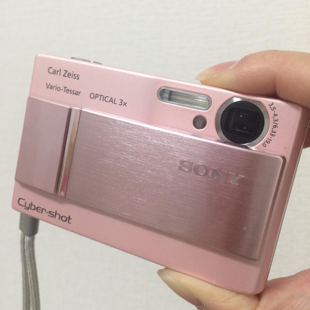 SONY(ソニー)のソニー デジタルカメラ Cyber-shot DSC-T10 スマホ/家電/カメラのカメラ(コンパクトデジタルカメラ)の商品写真