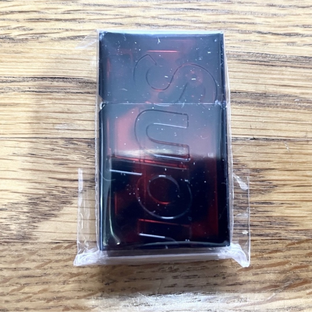 Supreme(シュプリーム)のSupreme Tsubota Pearl Hard Edge Lighter メンズのファッション小物(タバコグッズ)の商品写真