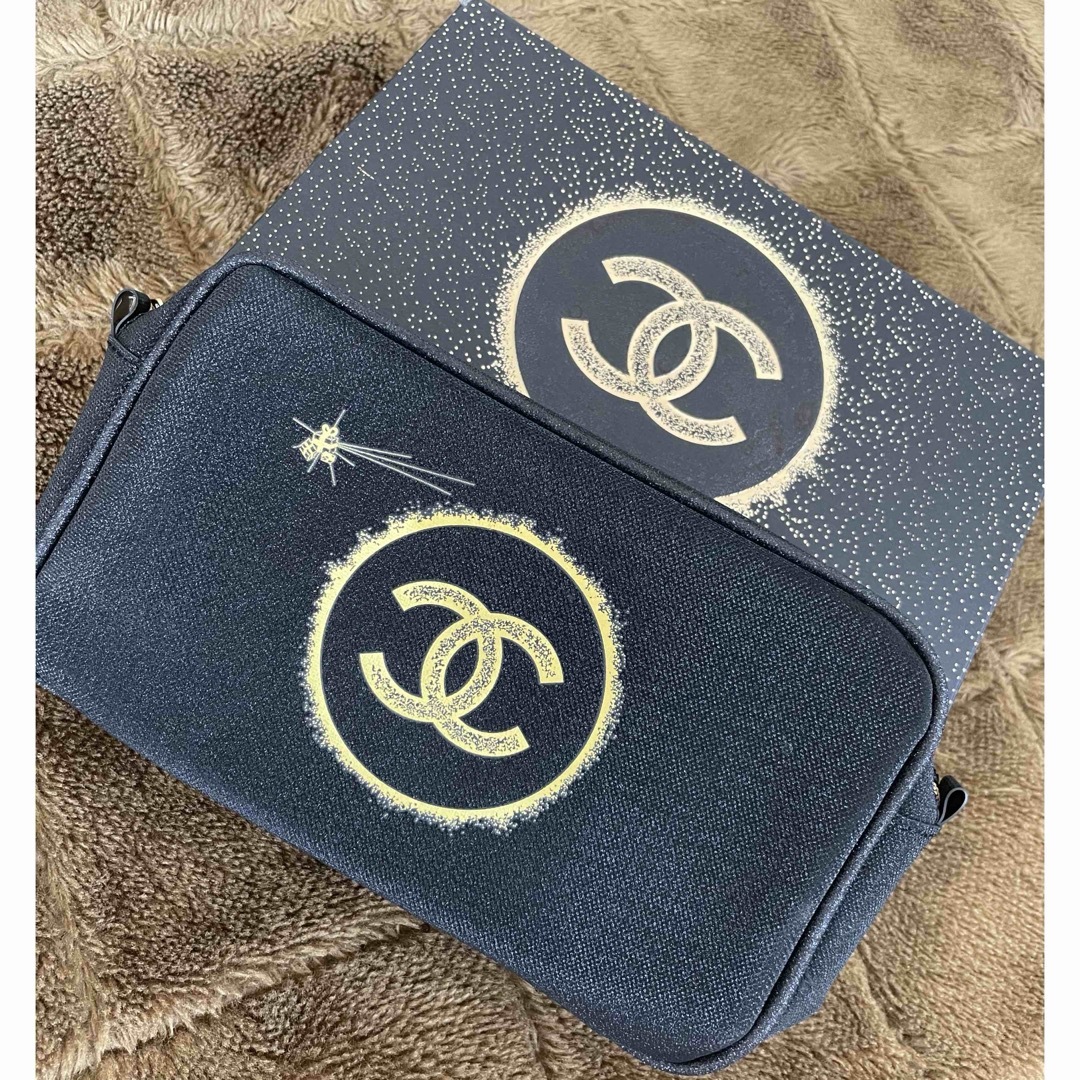 CHANEL(シャネル)のCHANEL★ノベルティポーチ レディースのファッション小物(ポーチ)の商品写真