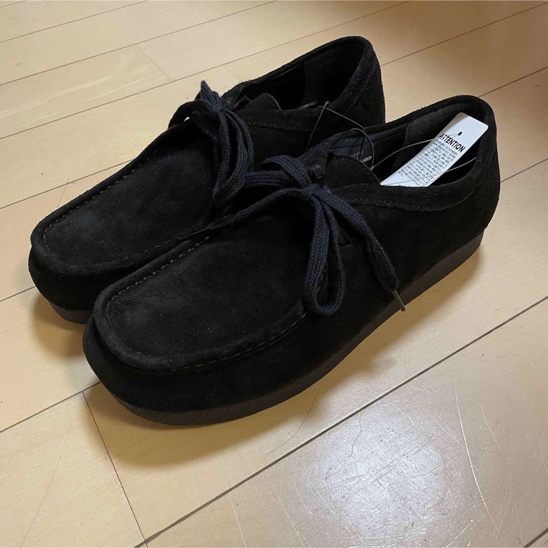 GU(ジーユー)のGU リアルレザー モカシンシューズ ブラック 27㎝ メンズの靴/シューズ(スリッポン/モカシン)の商品写真