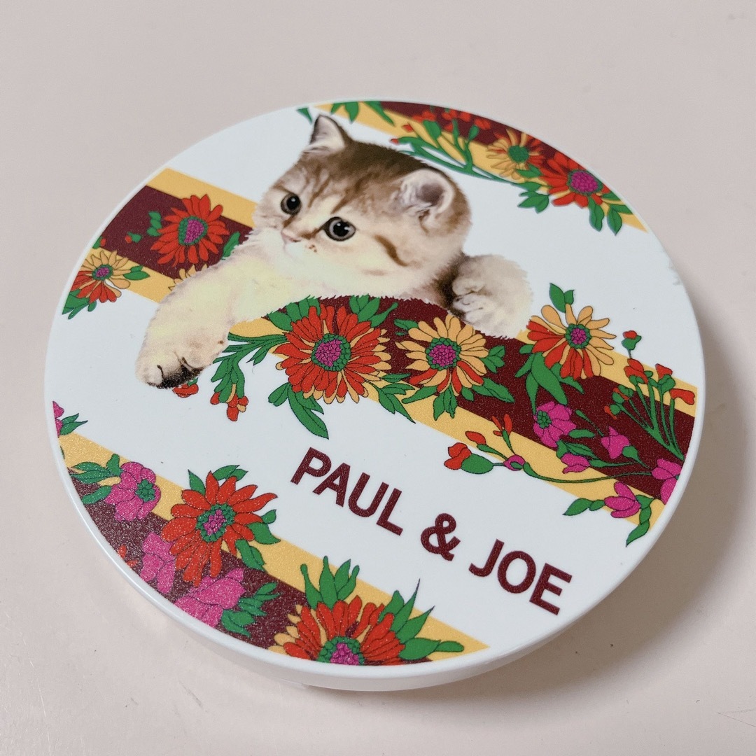 PAUL & JOE(ポールアンドジョー)のポール&ジョー　マットプレストパウダー003 コスメ/美容のベースメイク/化粧品(フェイスパウダー)の商品写真