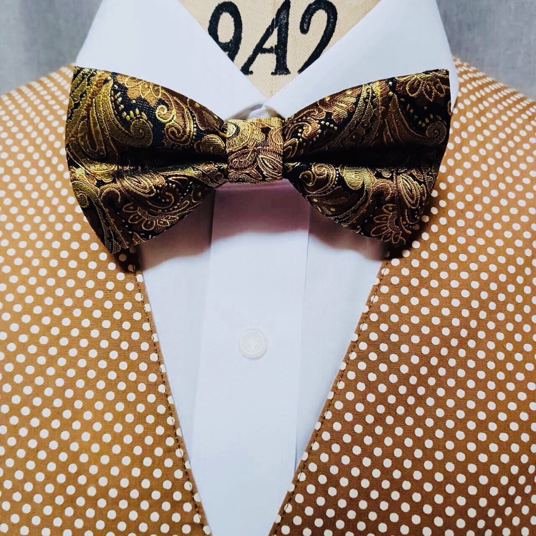蝶ネクタイ　ポケットチーフ2点セット/メンズ/イエローゴールド ペイズリー2 メンズのファッション小物(ネクタイ)の商品写真