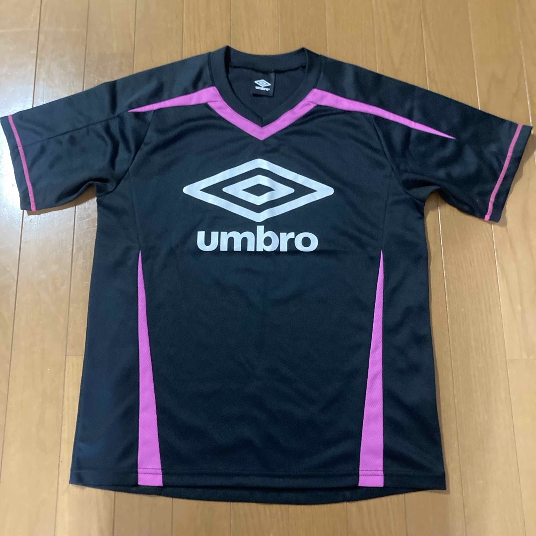 UMBRO(アンブロ)のumbro、アンブロ、スポーツ、Tシャツ、半袖、短パン、ピンク、ブラック スポーツ/アウトドアのスポーツ/アウトドア その他(その他)の商品写真