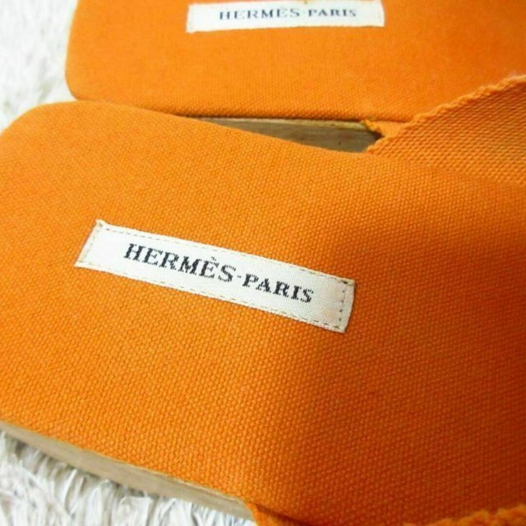 Hermes(エルメス)の美品 HERMES ウッドソール フールトゥ サンダル オレンジ サイズ38 レディースの靴/シューズ(サンダル)の商品写真