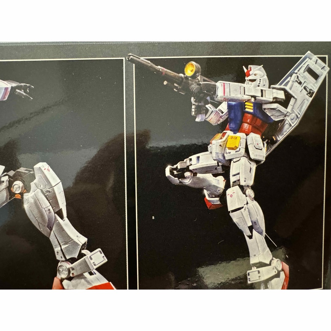 BANDAI(バンダイ)の値下 MG  チタニウムフィニッシュ RX-78ガンダム Ver.3.0 エンタメ/ホビーのおもちゃ/ぬいぐるみ(模型/プラモデル)の商品写真