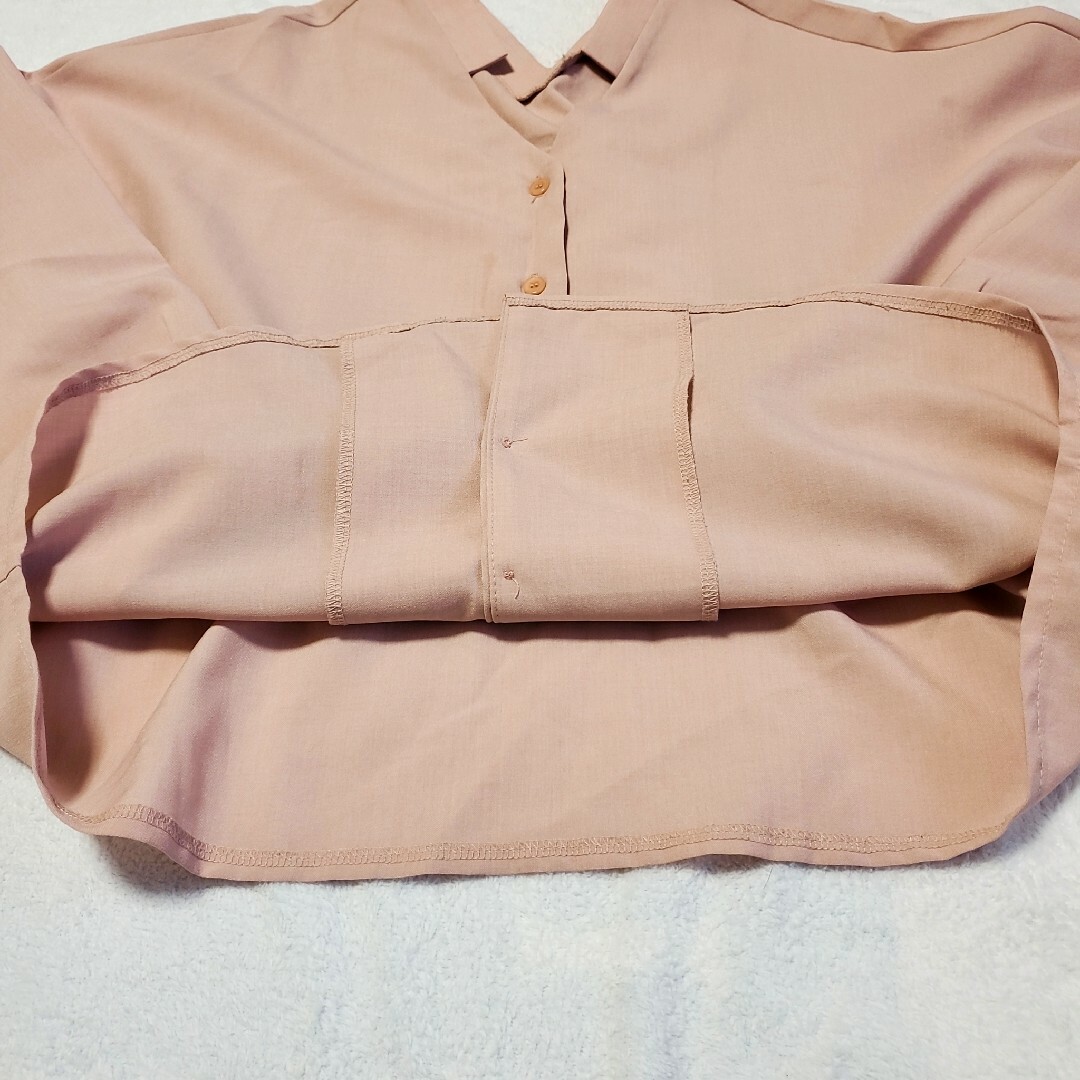 dholic(ディーホリック)のDHOLIC くすみピンク シャツ レディースのトップス(シャツ/ブラウス(長袖/七分))の商品写真