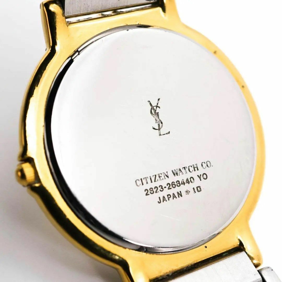 Yves Saint Laurent(イヴサンローラン)の《希少》イヴサンローラン 腕時計 ホワイト クラシック ボーイズ ヴィンテージq レディースのファッション小物(腕時計)の商品写真