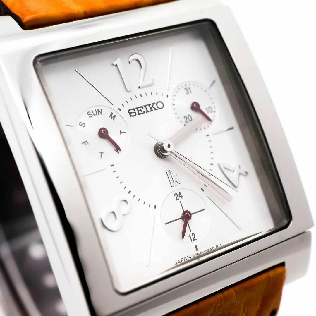 SEIKO(セイコー)の《美品》SEIKO Lukia 腕時計 デイデイト スクエア レディース p レディースのファッション小物(腕時計)の商品写真