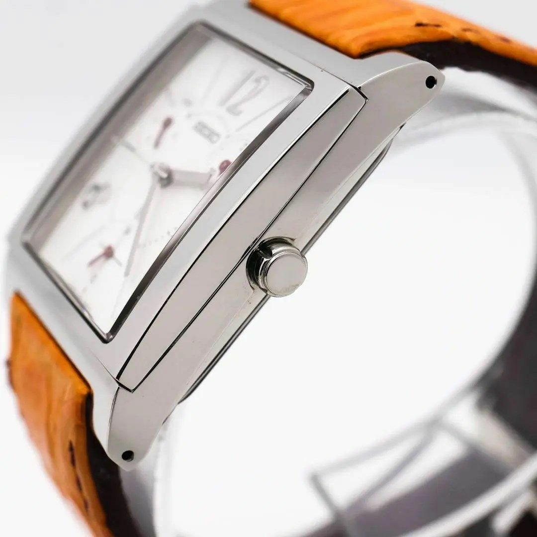 SEIKO(セイコー)の《美品》SEIKO Lukia 腕時計 デイデイト スクエア レディース p レディースのファッション小物(腕時計)の商品写真