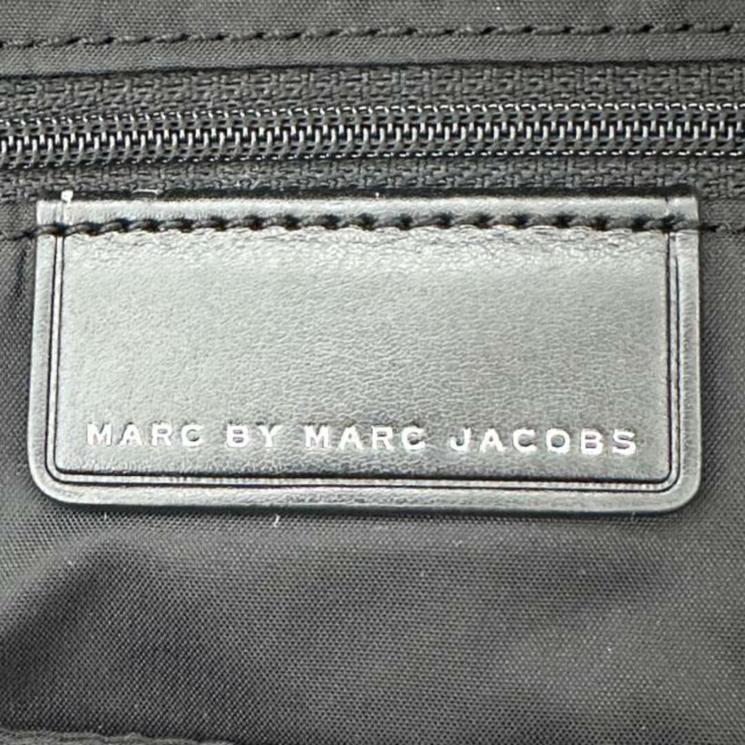 MARC BY MARC JACOBS(マークバイマークジェイコブス)のMARC BY MARC JACOBS(マークバイマークジェイコブス) リュックサック - 黒×レッド×グリーン チェリー/キルティング ナイロン×レザー レディースのバッグ(リュック/バックパック)の商品写真