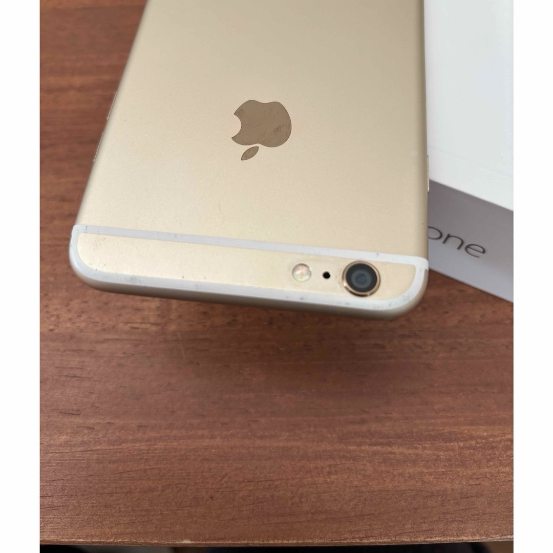 iPhone(アイフォーン)のiPhone6plus 64GB ゴールド スマホ/家電/カメラのスマートフォン/携帯電話(スマートフォン本体)の商品写真