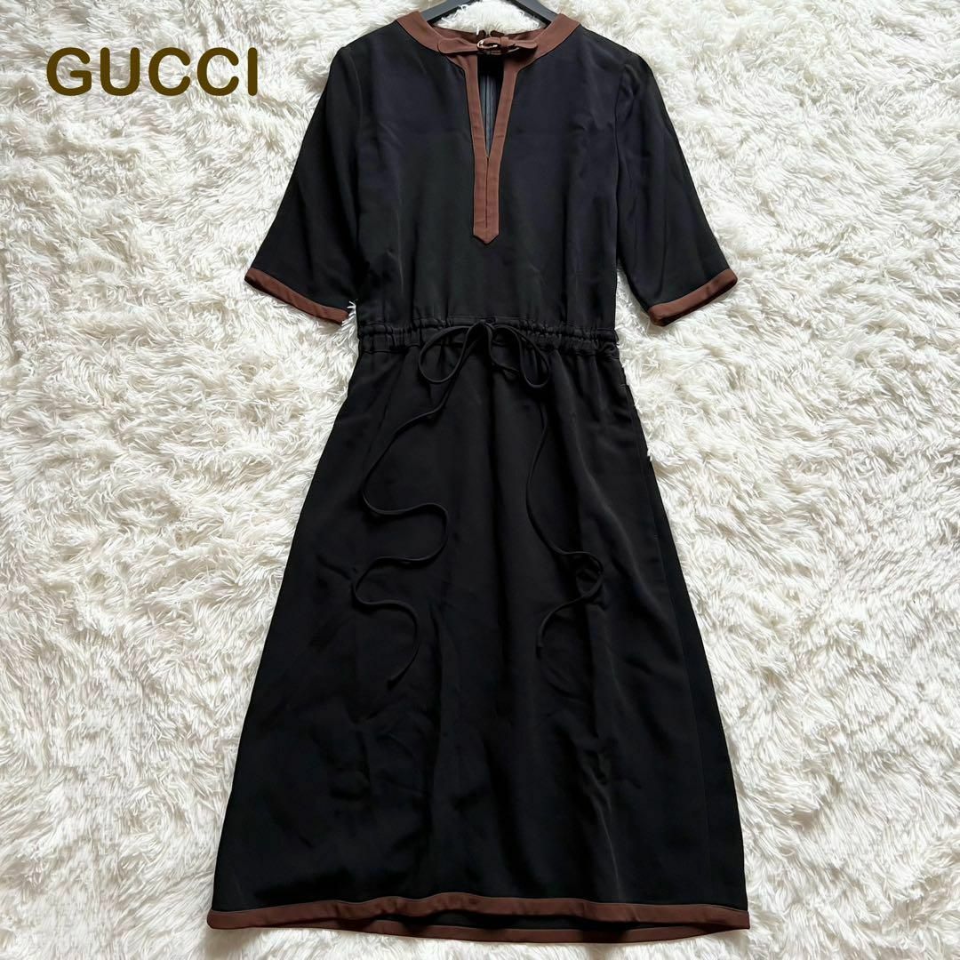 Gucci(グッチ)の美品✨グッチ　マキシ丈ワンピース　ホースビット　ブラック　36　レーヨン　リボン レディースのワンピース(ロングワンピース/マキシワンピース)の商品写真