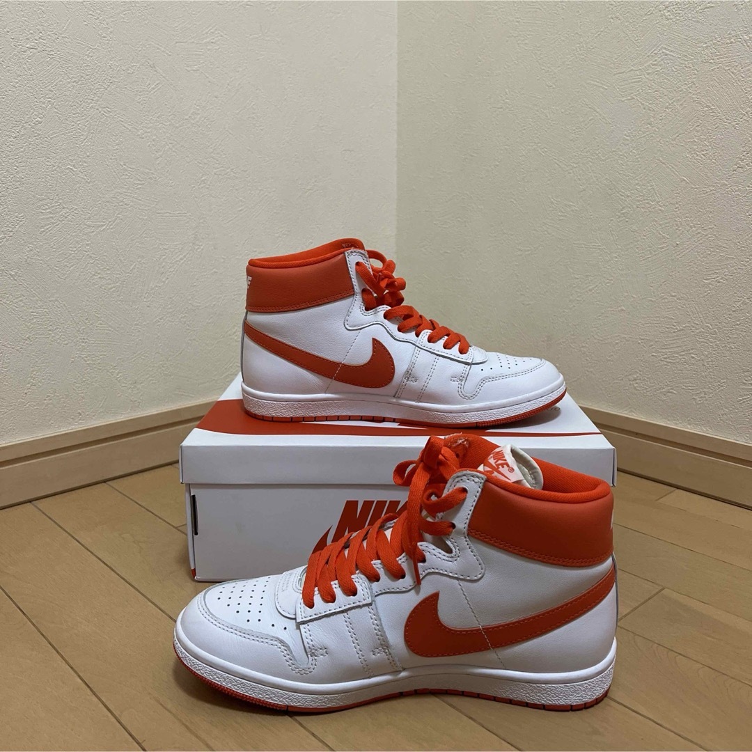 NIKE(ナイキ)のNike Air Ship SP "Team Orange" メンズの靴/シューズ(スニーカー)の商品写真