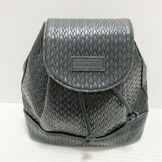 ミッソーニ(MISSONI)のMISSONI(ミッソーニ) リュックサック - 黒 巾着型/編み込み レザー(リュック/バックパック)