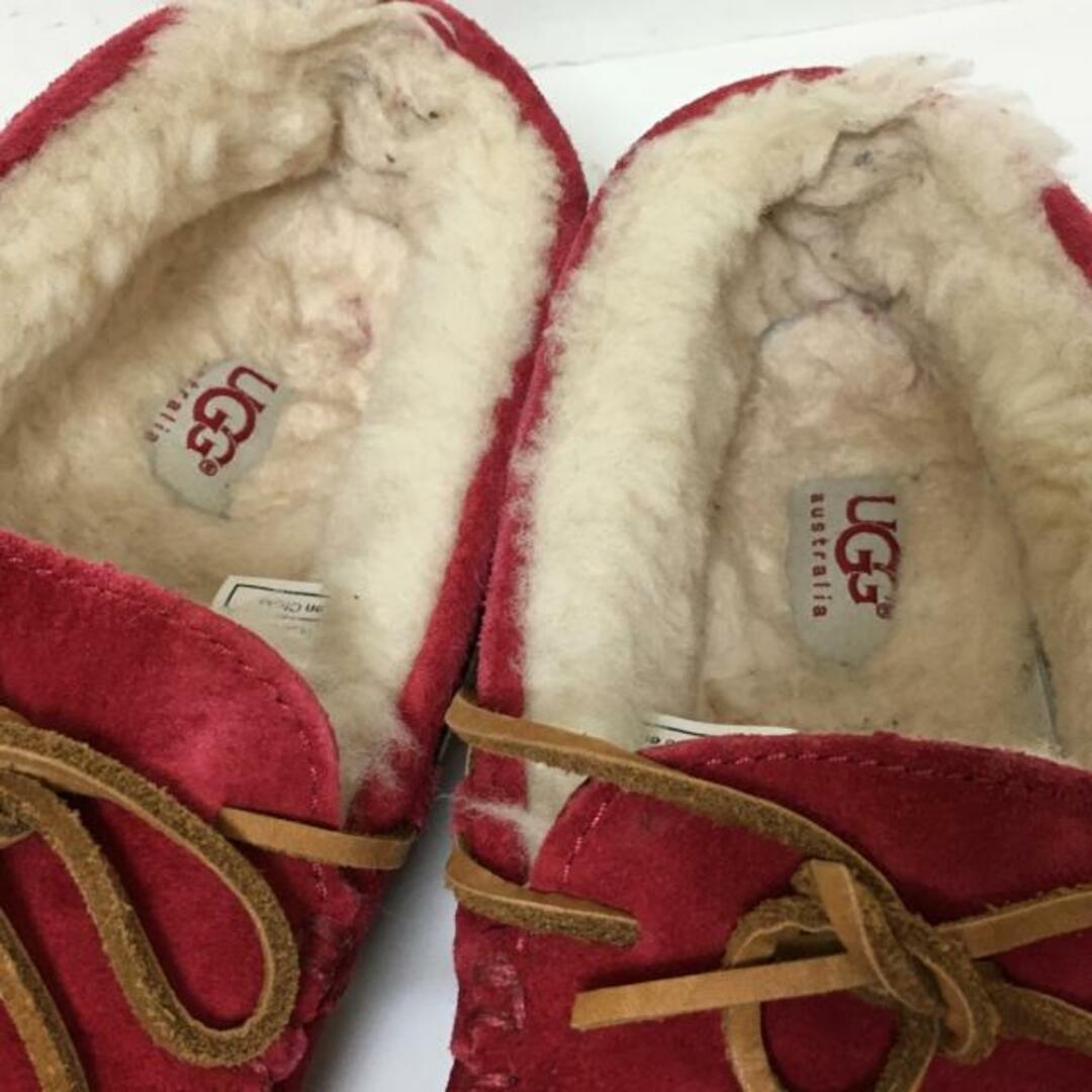 UGG(アグ)のUGG(アグ) フラットシューズ 24 レディース ダコタ 5612 ジェスター・レッド モカシン ムートン レディースの靴/シューズ(その他)の商品写真