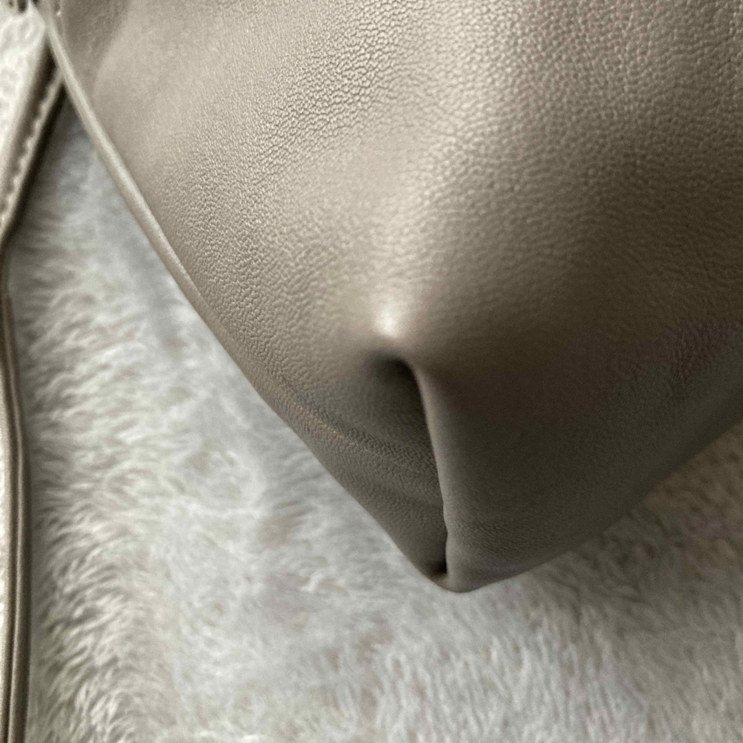LONGCHAMP(ロンシャン)のLongchamp / ロンシャン  ル プリアージュ キュイール　‼︎ レディースのバッグ(ショルダーバッグ)の商品写真