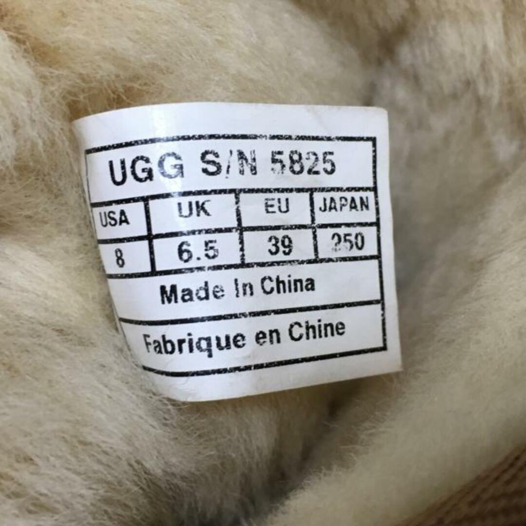 UGG(アグ)のUGG(アグ) ショートブーツ 25 レディース クラシックショート 5825 ブラウン ムートン レディースの靴/シューズ(ブーツ)の商品写真