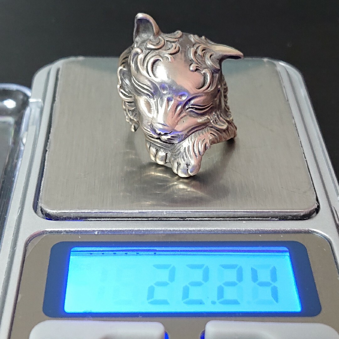 LEGIO MADE　眠り猫 シルバー リング レディースのアクセサリー(リング(指輪))の商品写真