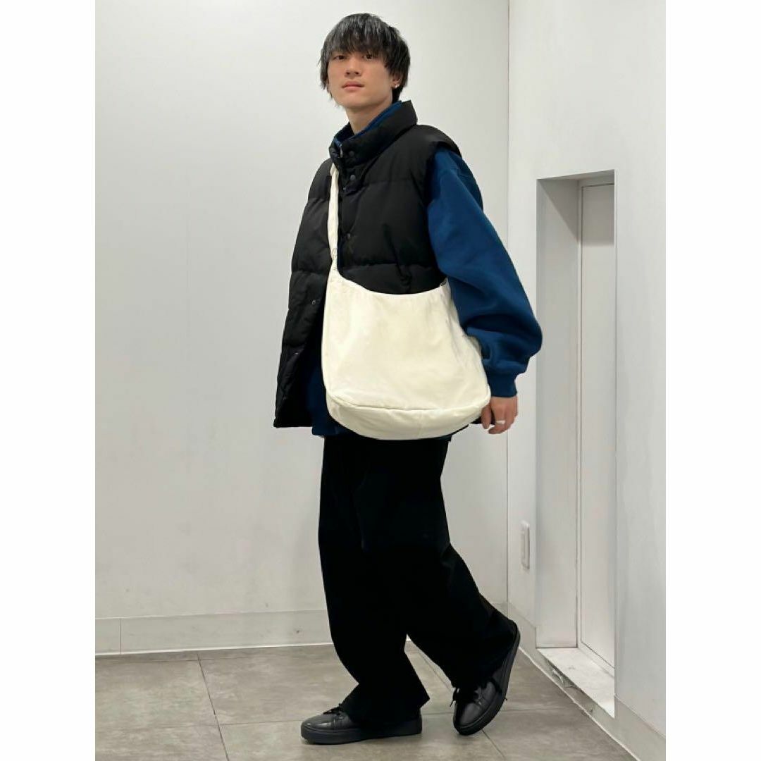 GU(ジーユー)の新品 GU ユニクロ スーパーバギージーンズ ワイドパンツ ジーパン 黒色 M メンズのパンツ(デニム/ジーンズ)の商品写真