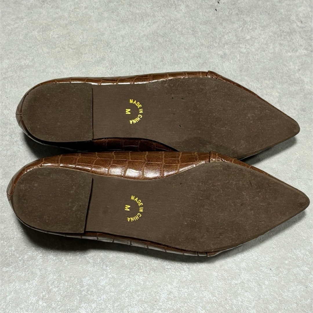 VIVIAN(ヴィヴィアン)のVivian フラットパンプス クロコ 型押し ブラウン レディースの靴/シューズ(ハイヒール/パンプス)の商品写真