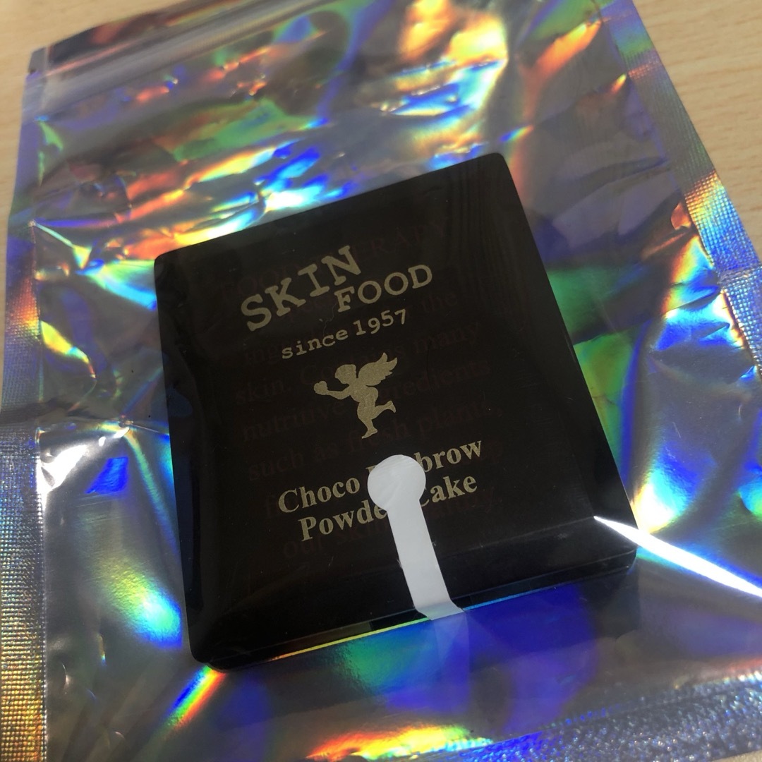 SKIN FOOD(スキンフード)のSKINFOOD スキンフード チョコアイブロウパウダーケーキ　韓国コスメ コスメ/美容のベースメイク/化粧品(パウダーアイブロウ)の商品写真