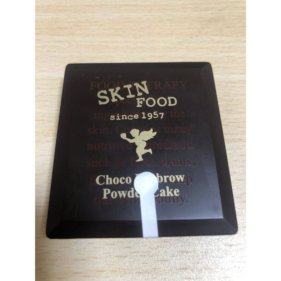 SKIN FOOD(スキンフード)のSKINFOOD スキンフード チョコアイブロウパウダーケーキ　韓国コスメ コスメ/美容のベースメイク/化粧品(パウダーアイブロウ)の商品写真