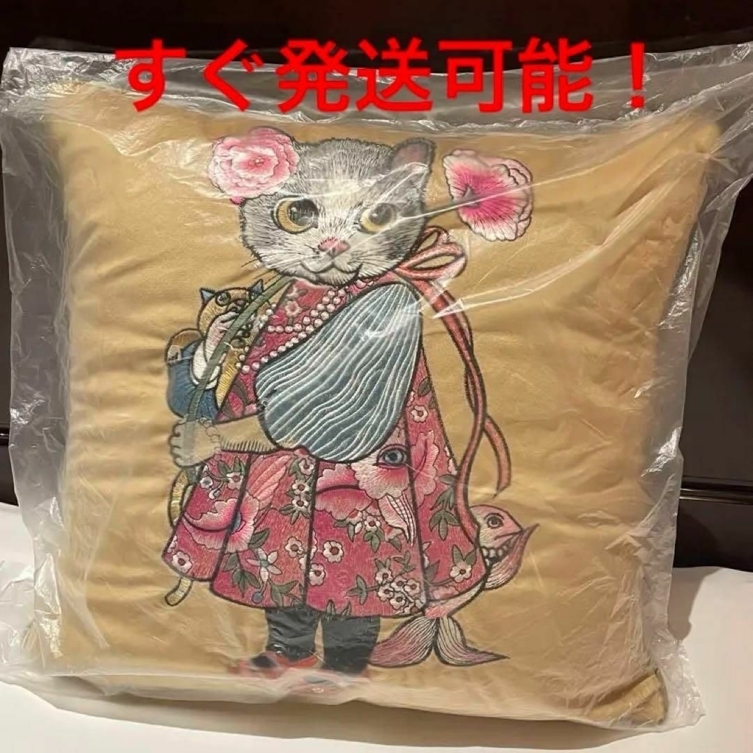 台湾限定クッション 台湾限定 らっしゃい ヒグチユウコ 台湾限定クッション 台湾限定 らっしゃい ヒグチユウコ