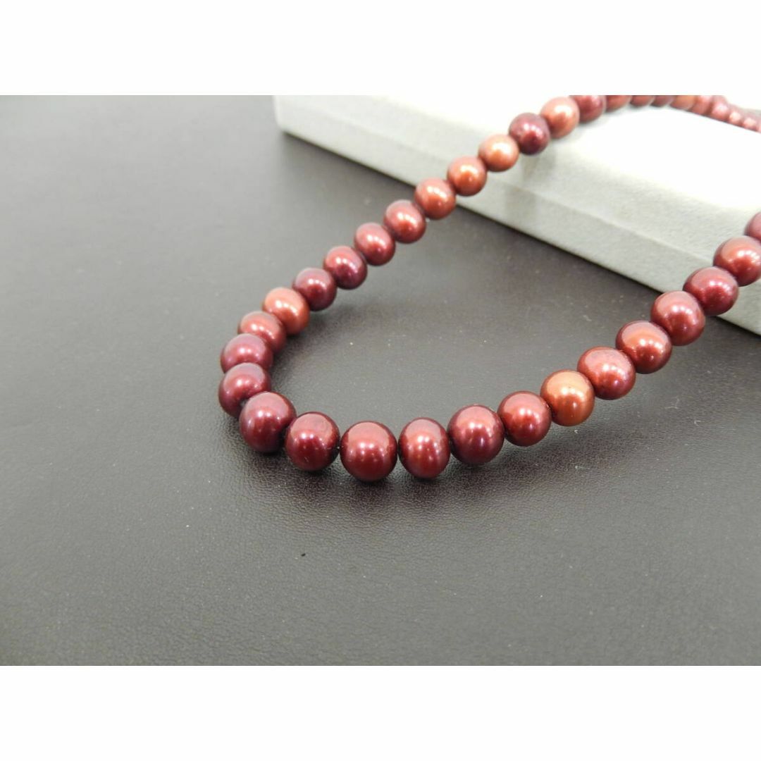 pearl(パール)の【管NI0309】本真珠 赤調色 パール ネックレス SILVER レディースのアクセサリー(ネックレス)の商品写真